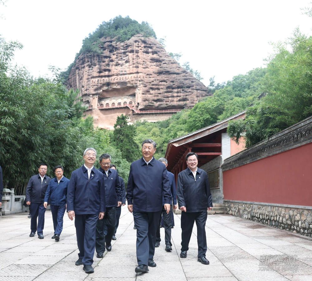 习近平到天水和宝鸡12.jpg